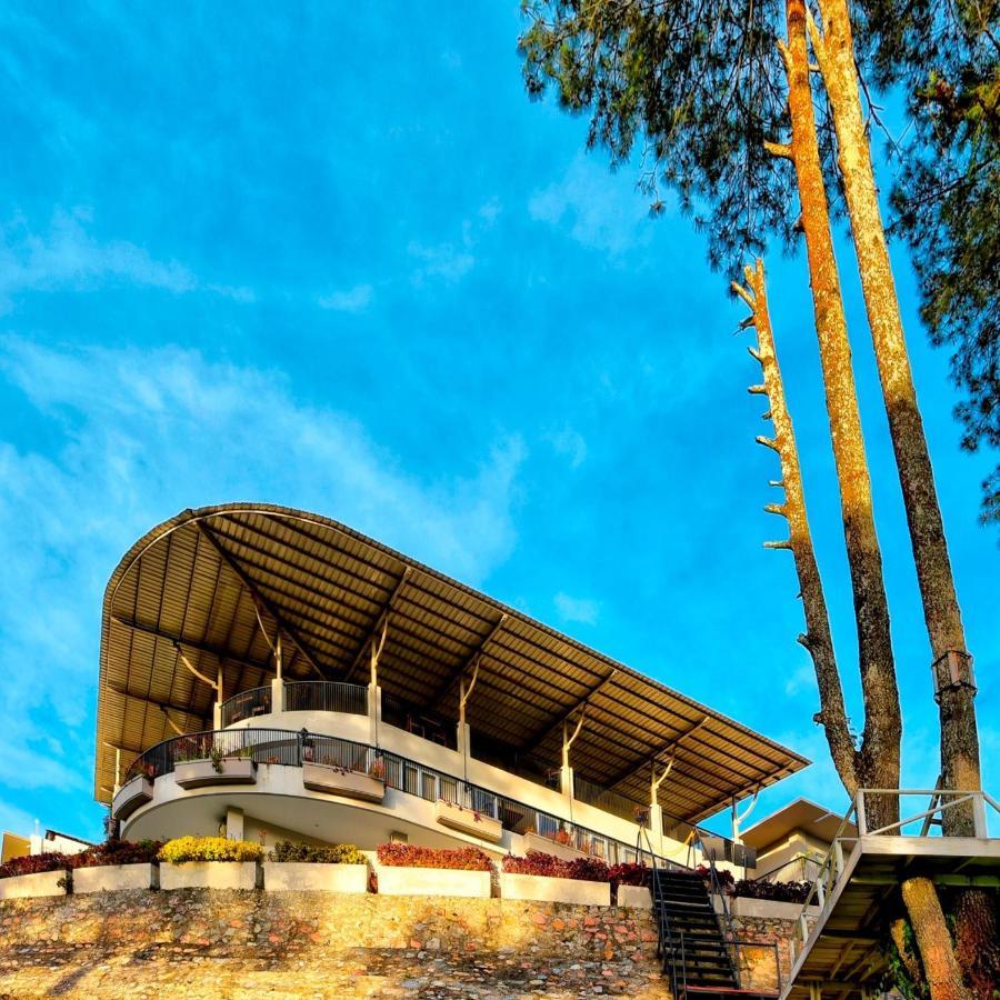 The Balcone Hotel&Resort Bukittinggi Esterno foto